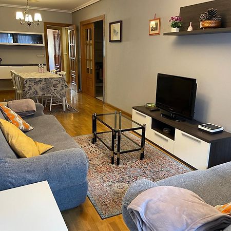 Piso Centrico Con Plaza De Garaje Appartement Ponferrada Buitenkant foto