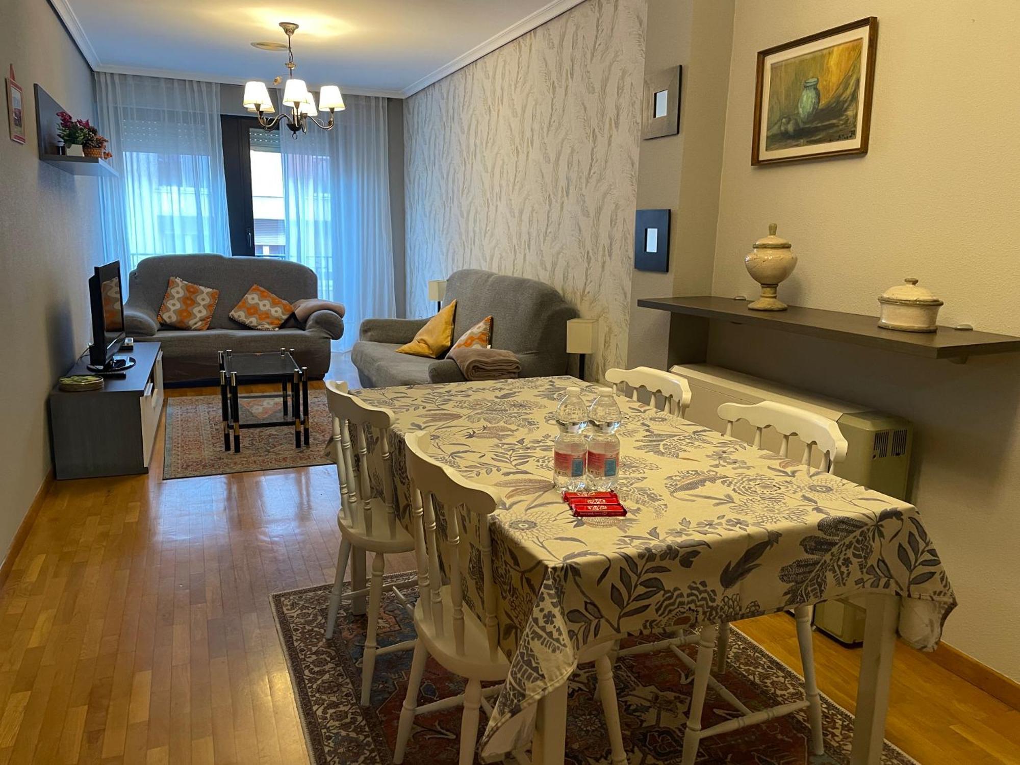 Piso Centrico Con Plaza De Garaje Appartement Ponferrada Buitenkant foto